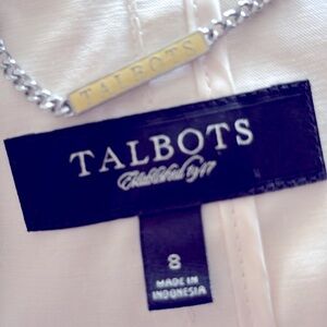 Talbots trench coat ecru size 8 in very good used condition.